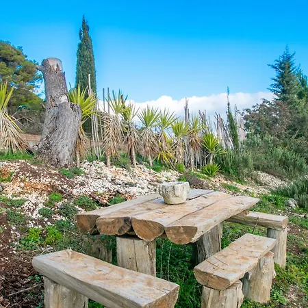 Villa Voula *
