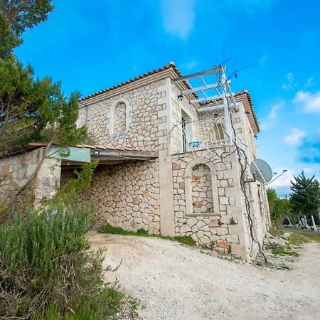 Voula * Agios Nikolaos (Zakynthos)